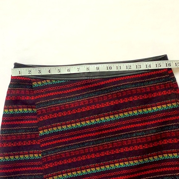 Mini skirt, size L - Picture 3 of 7